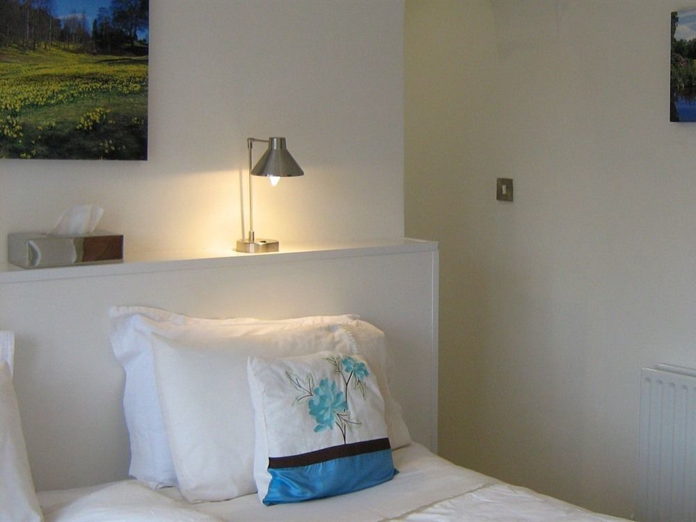 Savannah Bed&Breakfast Virginia Water Bagian luar foto