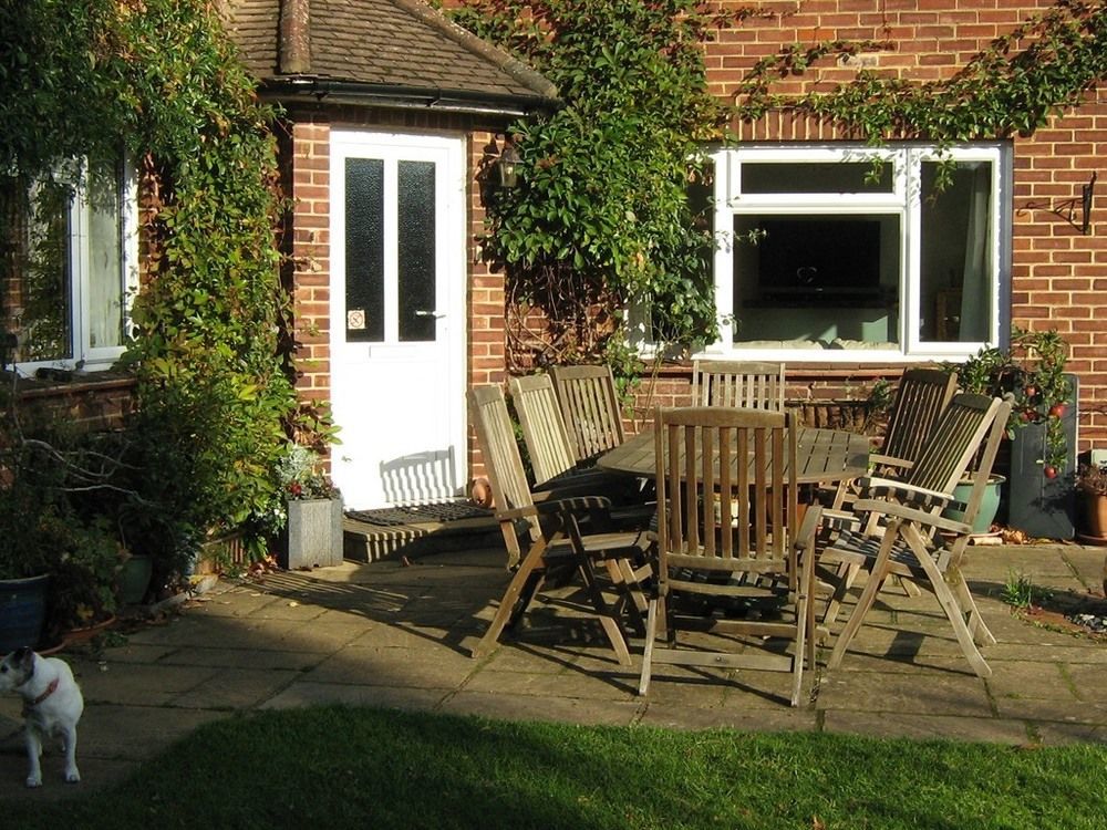 Savannah Bed&Breakfast Virginia Water Bagian luar foto