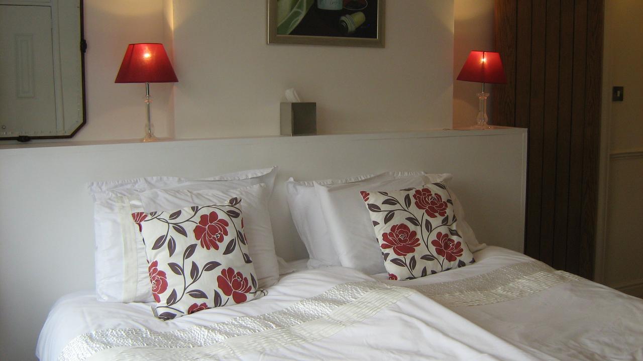 Savannah Bed&Breakfast Virginia Water Bagian luar foto