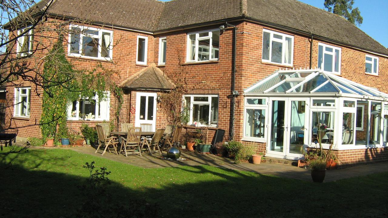 Savannah Bed&Breakfast Virginia Water Bagian luar foto